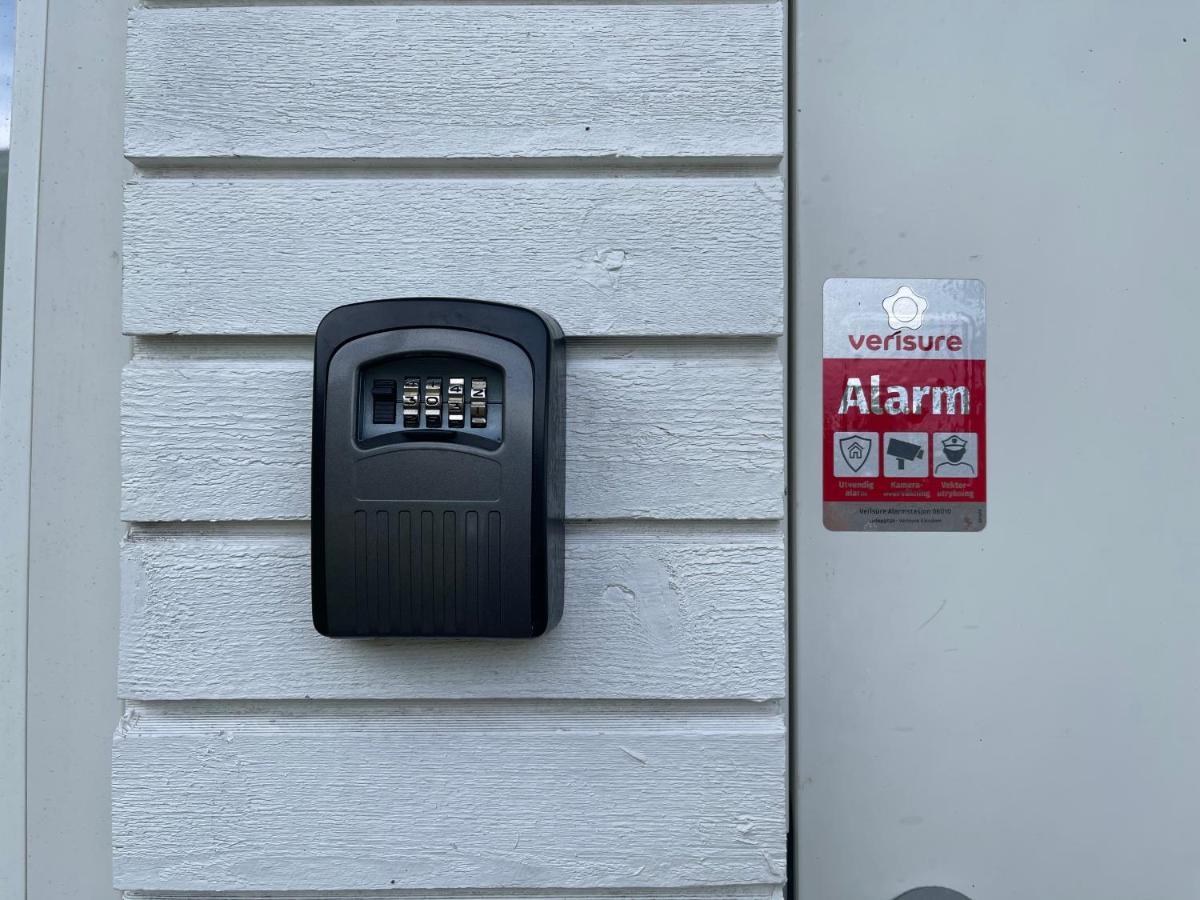 Nice Apartment With1 Bedroom Separate Living Room With A Sofa Bed And A Tiny Kitchen A Bathroom Located In Nordstrand Near By The Sea For 3 Guests With A Garden And Grill 5 Extra Guests With Extra Cost In The Cabin With Sea View Just Outside The Apar Oslo Exterior foto