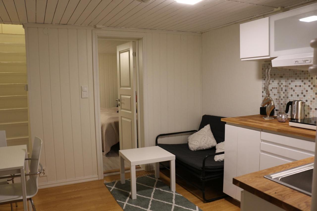Nice Apartment With1 Bedroom Separate Living Room With A Sofa Bed And A Tiny Kitchen A Bathroom Located In Nordstrand Near By The Sea For 3 Guests With A Garden And Grill 5 Extra Guests With Extra Cost In The Cabin With Sea View Just Outside The Apar Oslo Exterior foto